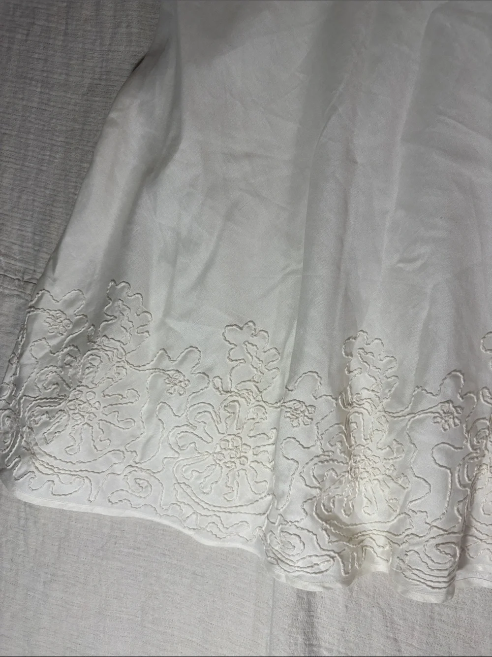 Appraisal Ivory Embroidered A Line Midi Skirt Size 12 Ramie Rayon Blend Lined